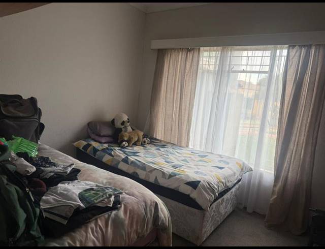 4 BEDROOM HOUSE FOR SALE IN BERGSIG